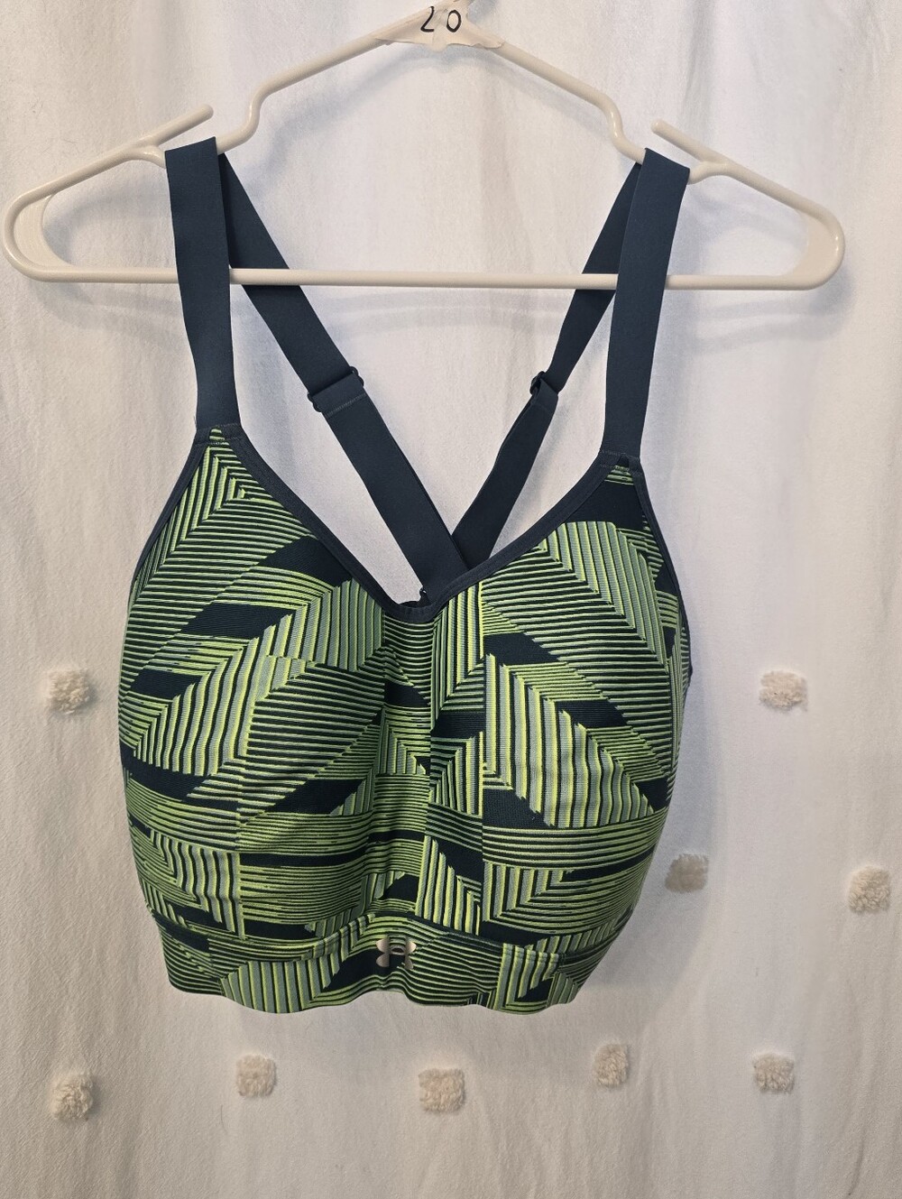 Under Armour Women’s Lime Green Patterned Supportive Sports Bra Size 1x